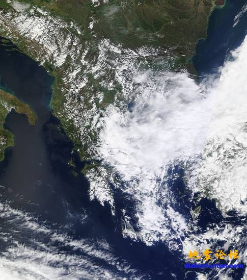 4.20地中海的异常云图.jpg