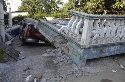 洪都拉斯地震2.jpg