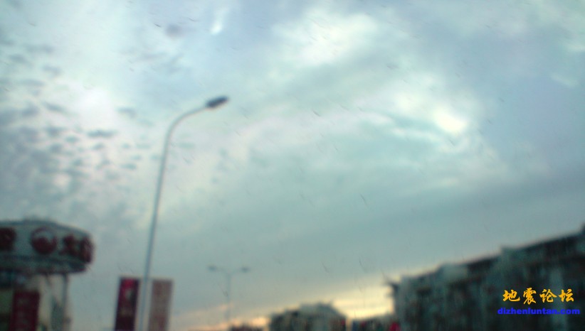 地震云4.jpg